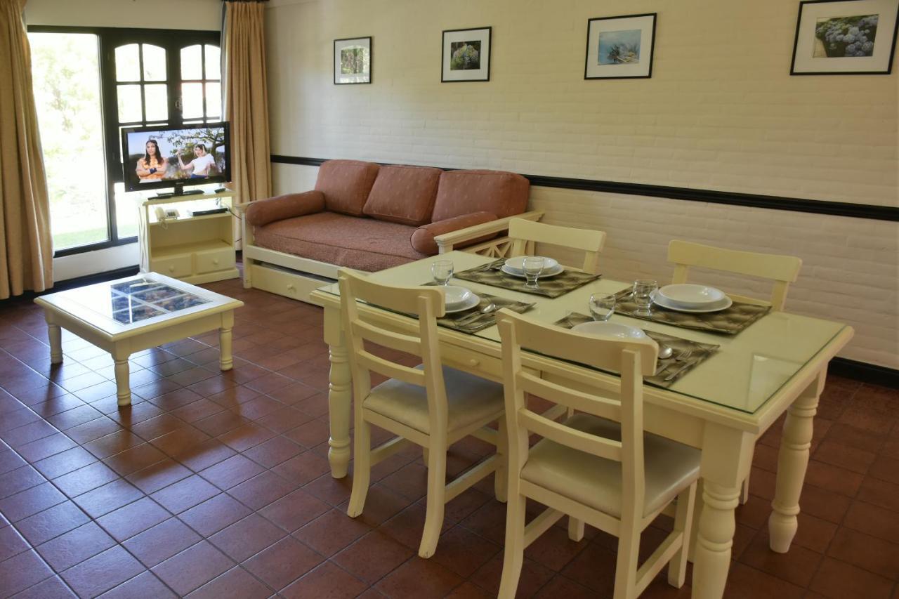 Apart Hotel Las Hadas Carilo Exterior foto